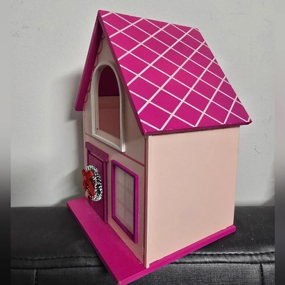 New Target FEATHERLY FRIENDS Christmas Pink Wood House Wondershop, 2024